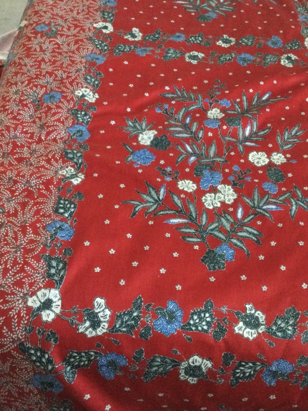 Tradewinds Bed and Blue  Fabric